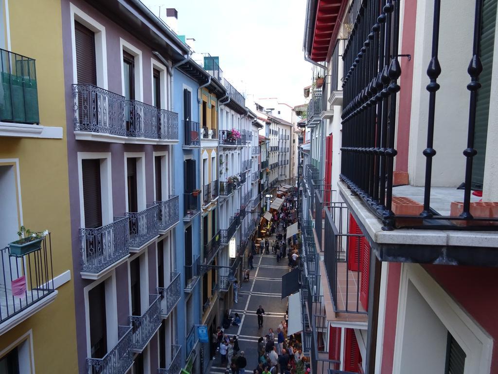Bearan Bar & Rooms Pamplona Exterior foto